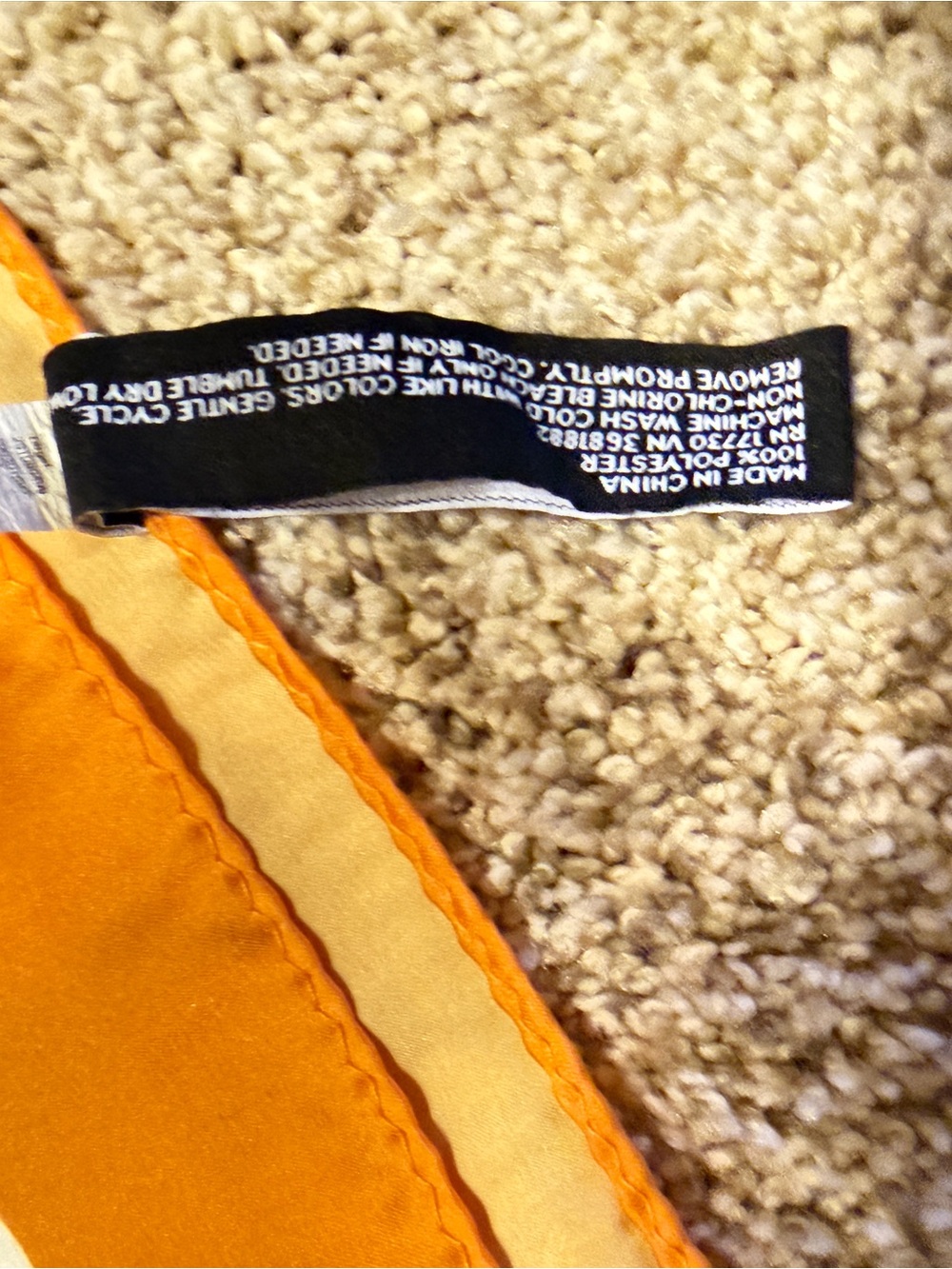 Victoria Beckham scarf - Picture 5 of 5